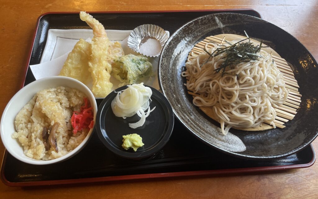 函館乃木温泉なごみ天ざる炊き込みごはんセット