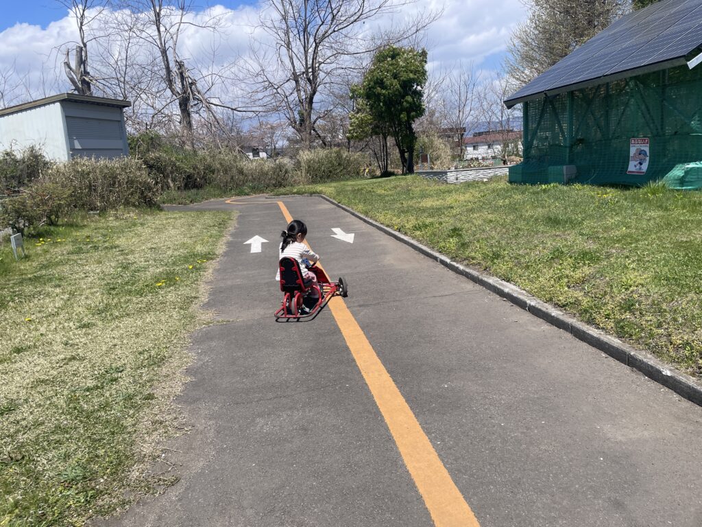 梁川交通公園の自転車コースの写真